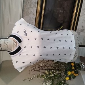 Nike Womens Medium  Dri-FIT Bee Tennis Top Court Shirt